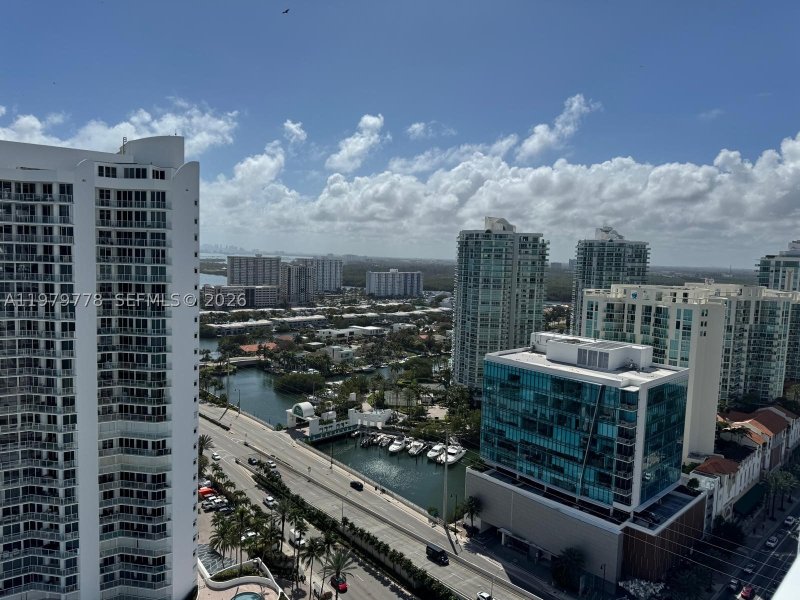 Comprar apartamento no La Perla 2710