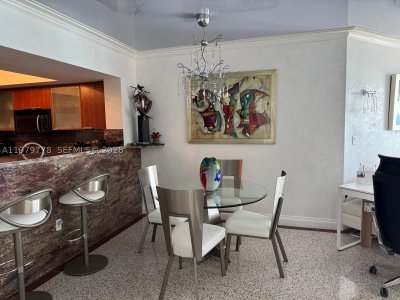 Comprar apartamento no La Perla 2710