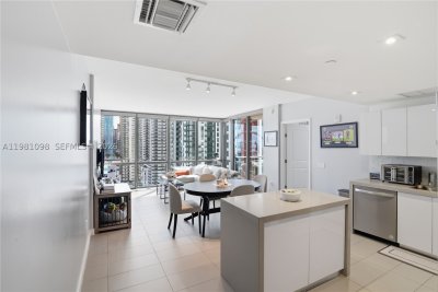 Comprar apartamento no Canvas 1610