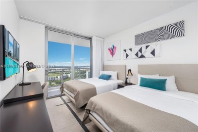 Comprar apartamento en Hyde Beach House R2804