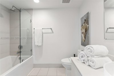 Comprar apartamento en Hyde Beach House R2804