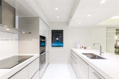 Aluguel de apartamento no Beach Club Two 2903