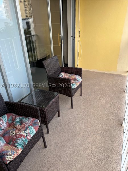 Alquiler de apartamento en Marbella Tower 605