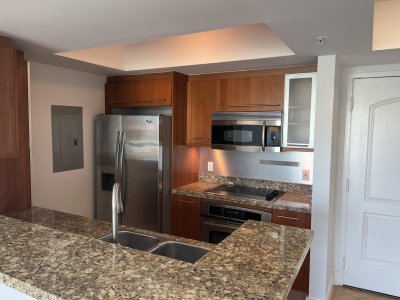 Comprar apartamento no Cosmopolitan 1717
