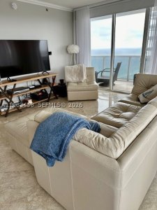 Aluguel de apartamento no Beach Club Two 4006