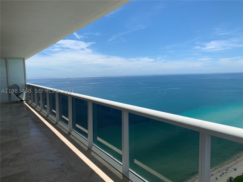 Alquiler de apartamento en Beach Club Two 4006