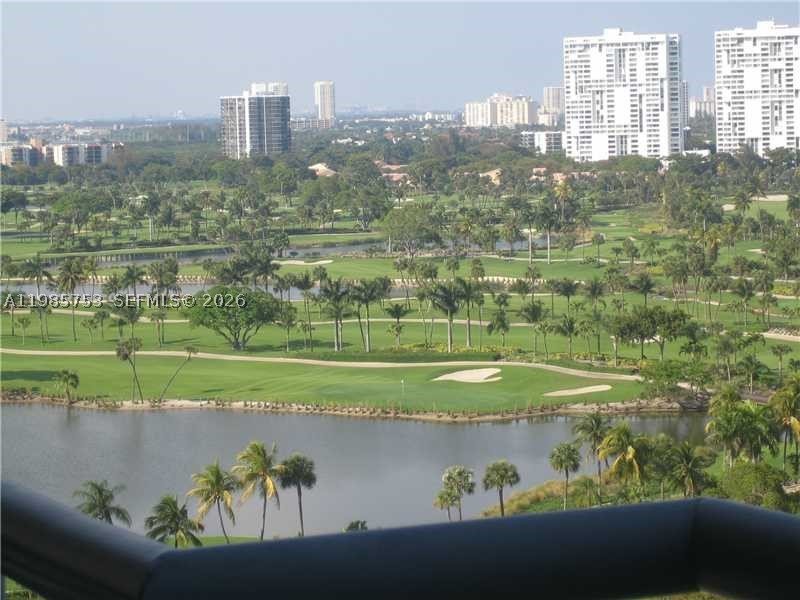 Comprar apartamento en Parc Central Aventura 1708