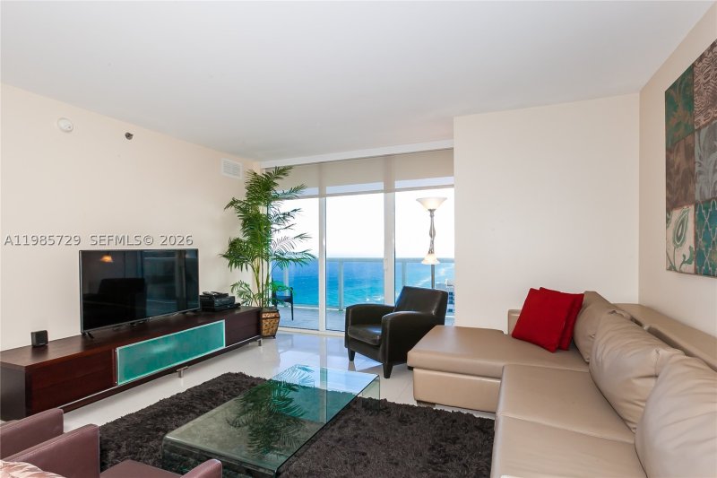Alquiler de apartamento en Beach Club Two 3204
