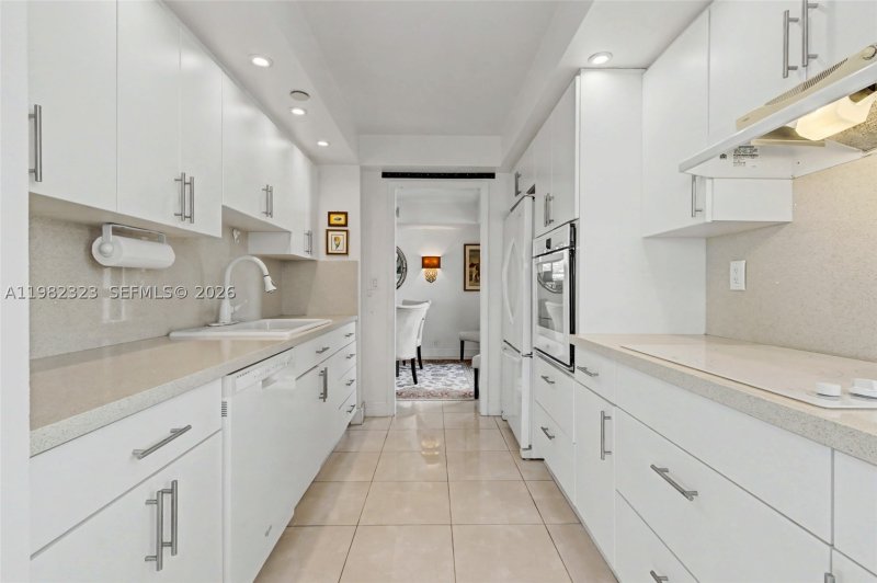 Condo for sale at Towers of Quayside 2 PH11
