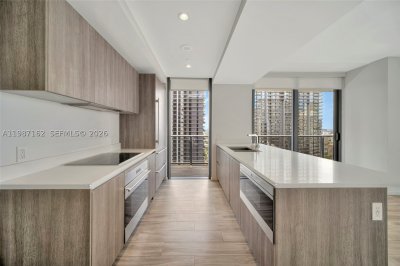 Comprar apartamento en SLS Lux Brickell 2909