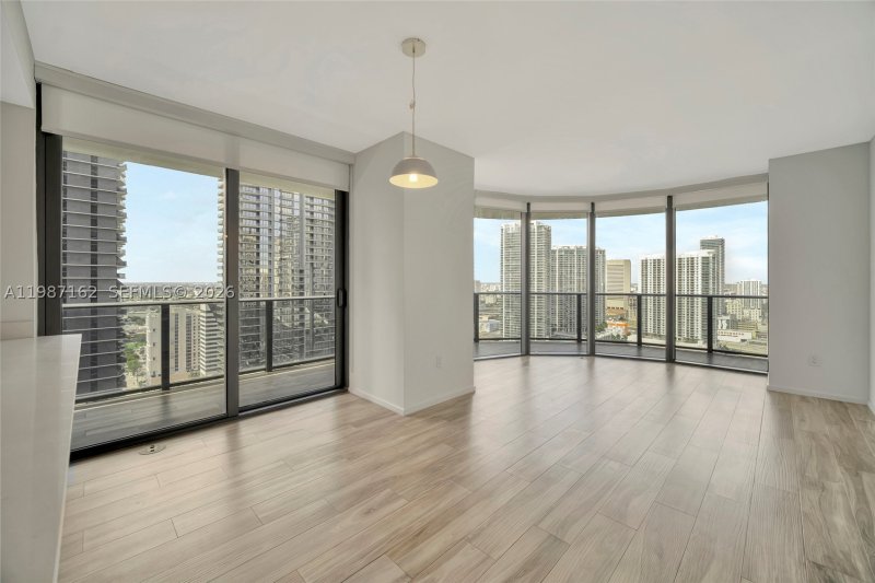 Condo for sale at SLS Lux Brickell 2909