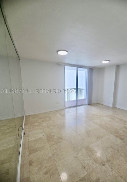 Condo for sale at Fortune House 2701