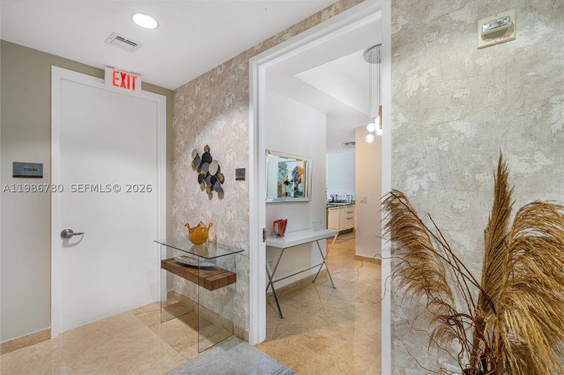 Alquiler de apartamento en Trump Tower One 3002