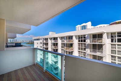 Comprar apartamento en Mirador North Tower 1521