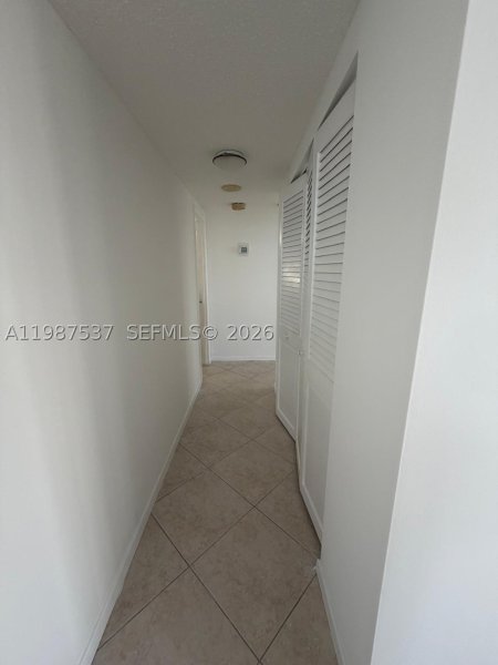 Apartment for rent at Arlen House 915
