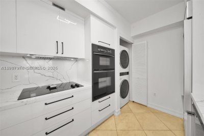 Aluguel de apartamento no Beach Club Two 4704