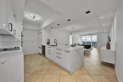 Aluguel de apartamento no Beach Club Two 4704