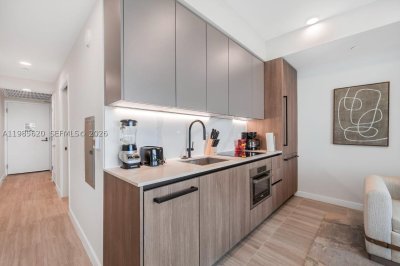 Comprar apartamento no 72 Park Miami Beach 613