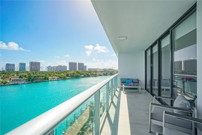 Comprar apartamento en Sereno at Bay Harbor 601