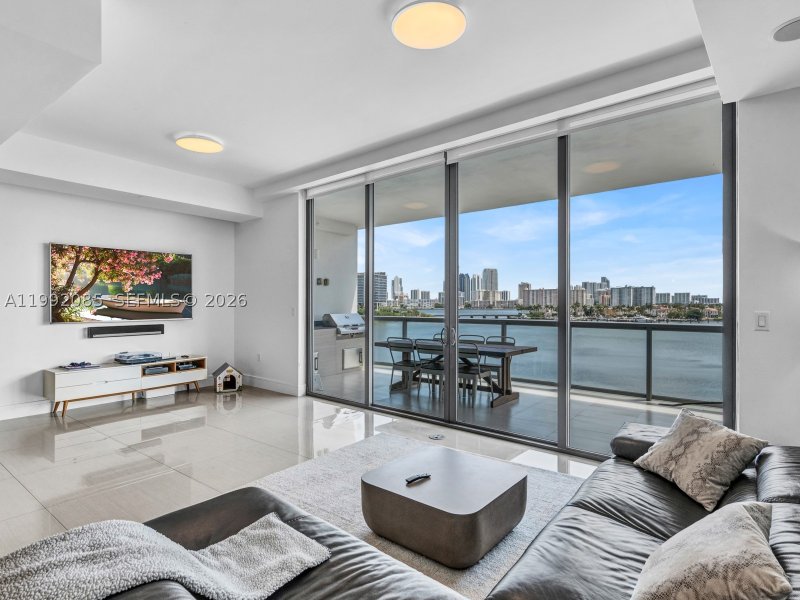 Comprar apartamento en Echo Aventura 511
