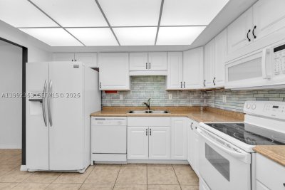 Comprar apartamento en Del Prado South Tower 903