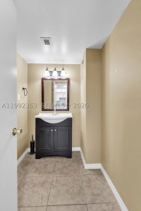 Comprar apartamento en Del Prado South Tower 903