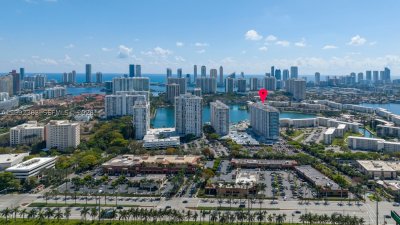 Del Prado South Tower Apt #903