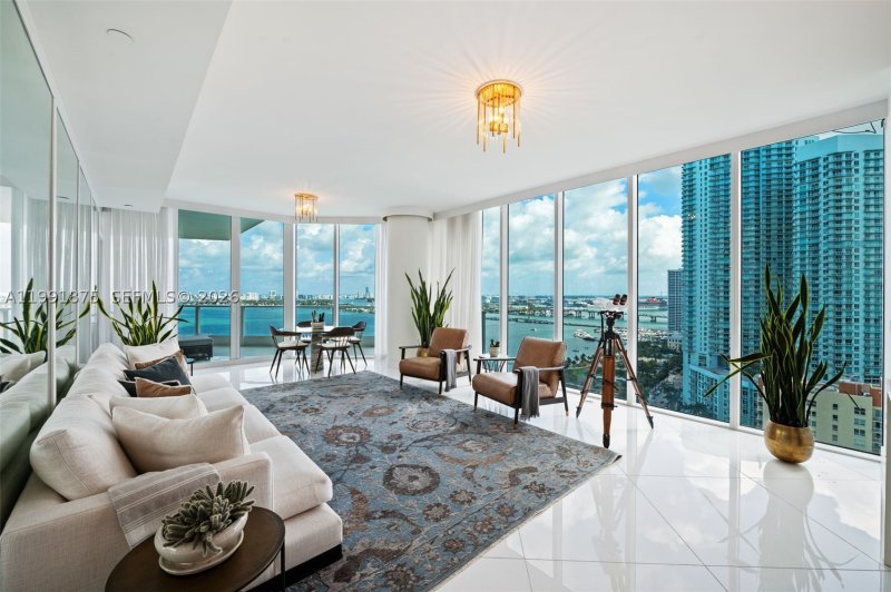 Condo for sale at Paramount Bay 2502