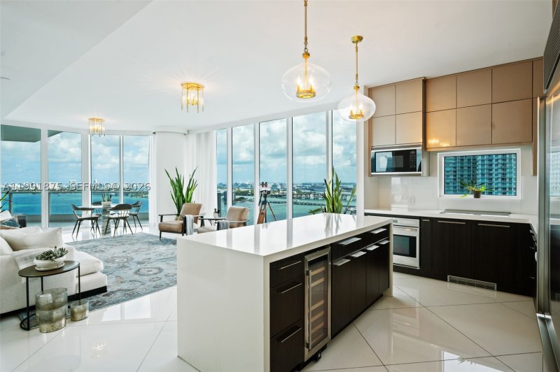 Condo for sale at Paramount Bay 2502