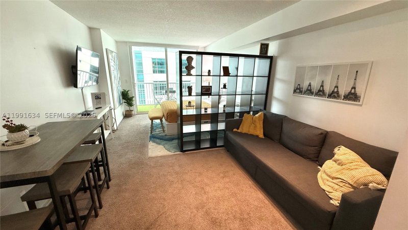 Comprar apartamento no The Club At Brickell Bay 2216