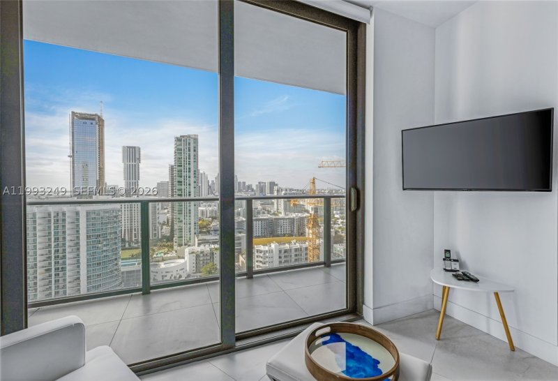Alquiler de apartamento en Paraiso Bayviews 2407