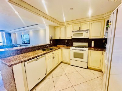Aluguel de apartamento no Club Atlantis 704