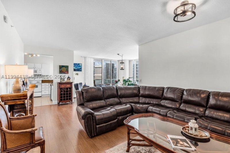 Comprar apartamento no Vue at Brickell 3206