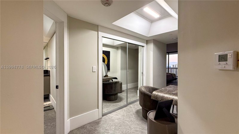 Alquiler de apartamento en 2000 Williams Island 2404
