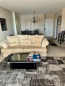 Comprar apartamento en Coastal Towers 609