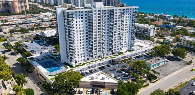 Condo for sale at Berkley South 4L