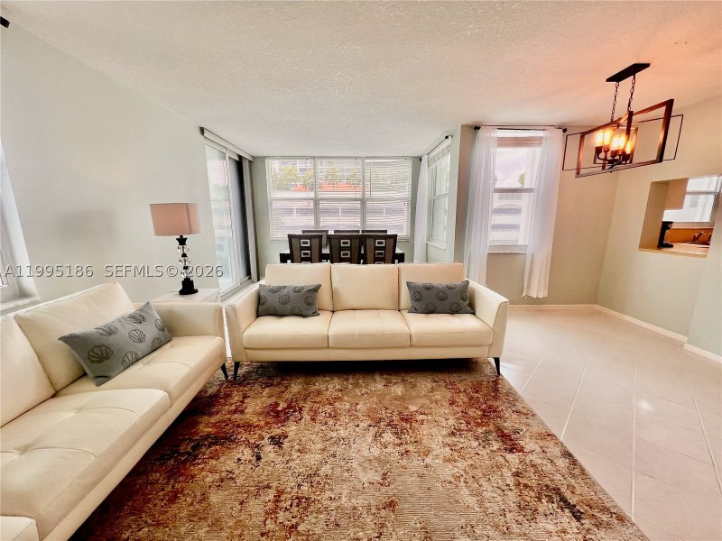 Condo for sale at Berkley South 4L