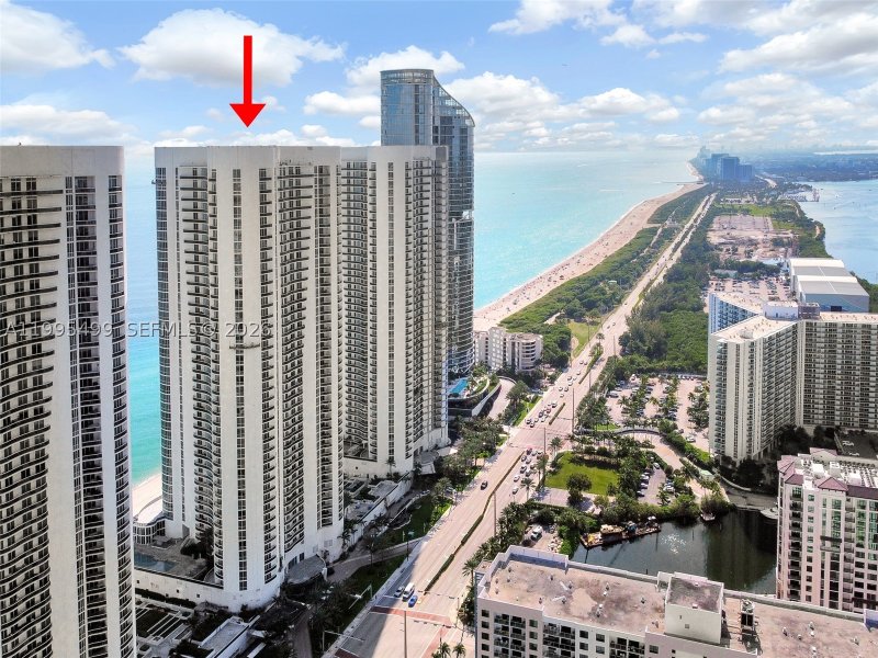 Alquiler de apartamento en Trump Tower Two 2405