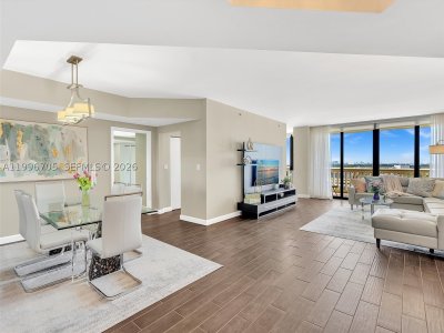Aluguel de apartamento no 2000 Williams Island 1203