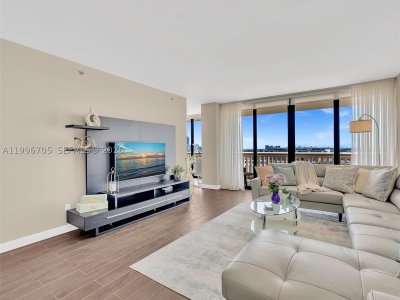 Aluguel de apartamento no 2000 Williams Island 1203