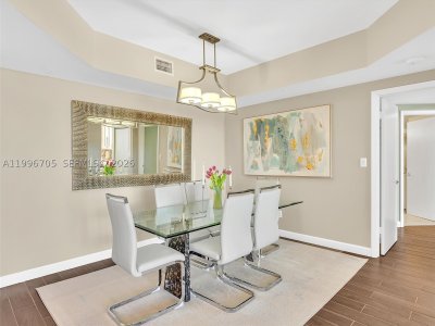 Aluguel de apartamento no 2000 Williams Island 1203