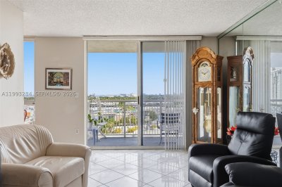 Comprar apartamento en West Bay Plaza 1205