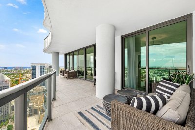 Comprar apartamento no 100 Las Olas 4301
