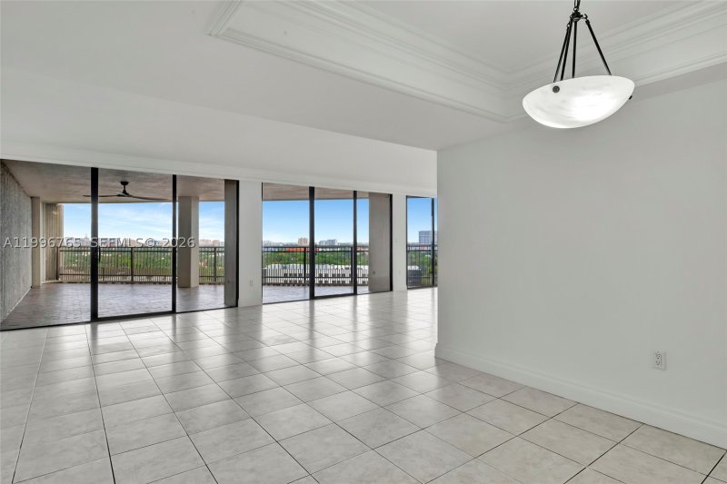 Condo for sale at Yacht Harbour 16G