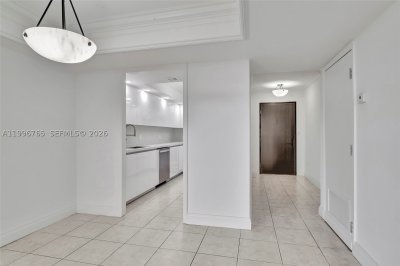 Comprar apartamento no Yacht Harbour 16G