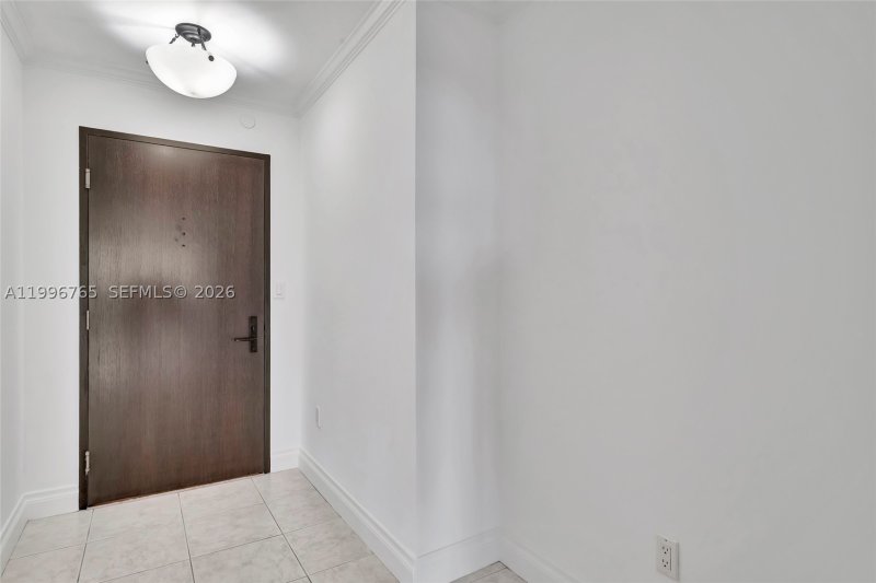 Condo for sale at Yacht Harbour 16G