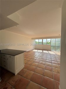 Comprar apartamento en Crandon Tower 43