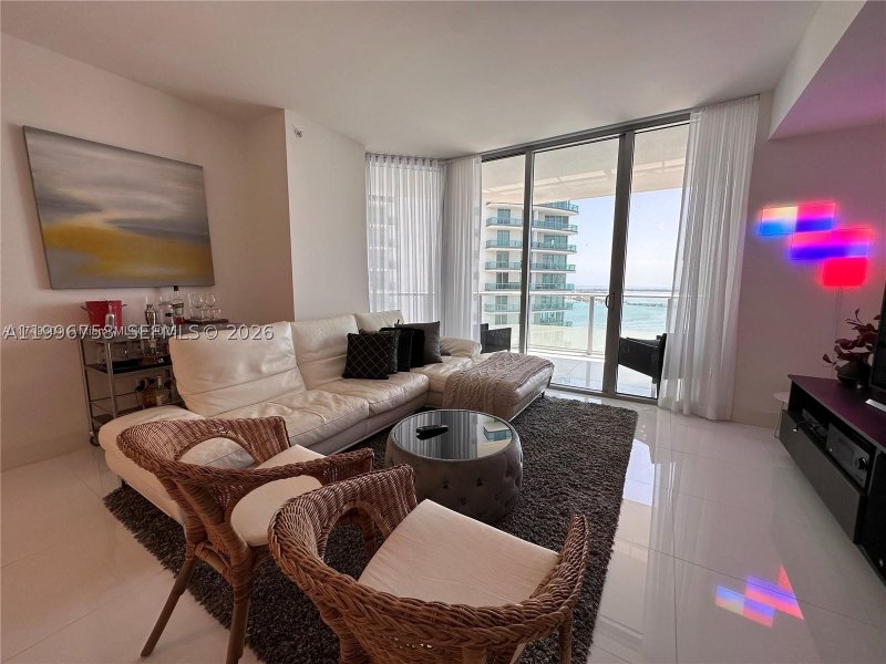 Apartment for rent at Brickell House Condo 3206
