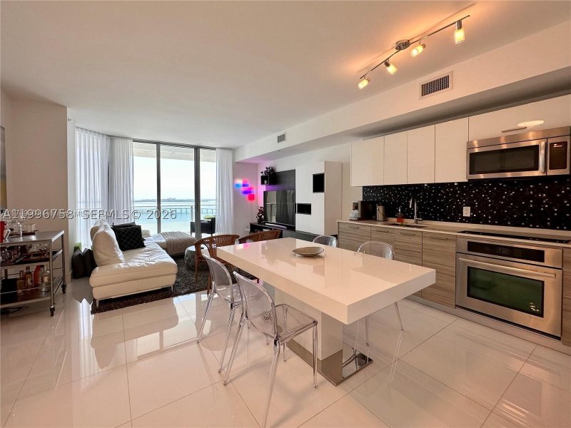 Apartment for rent at Brickell House Condo 3206