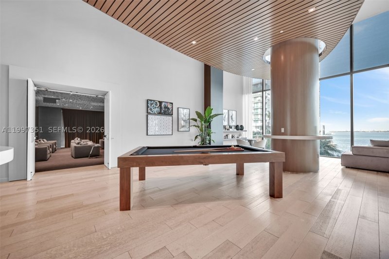 Apartment for rent at Icon Bay 2908